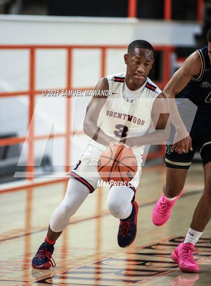 Thumbnail 2 in Brentwood School vs  Birmingham (The Beverly Hills Basketball Tournament) photogallery.