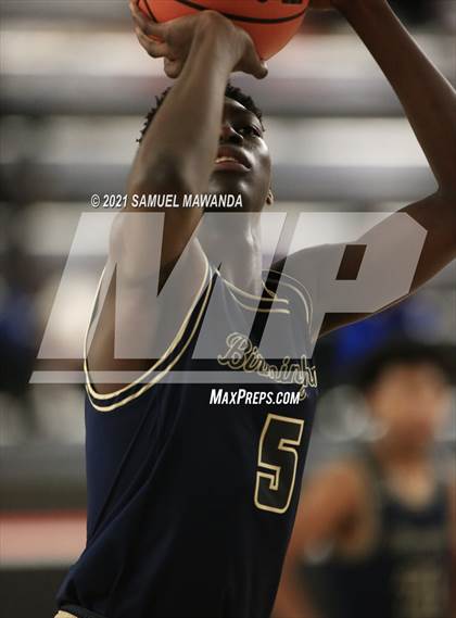 Thumbnail 1 in Brentwood School vs  Birmingham (The Beverly Hills Basketball Tournament) photogallery.
