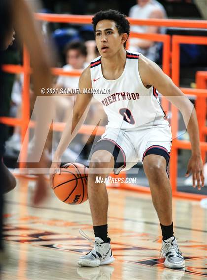 Thumbnail 2 in Brentwood School vs  Birmingham (The Beverly Hills Basketball Tournament) photogallery.