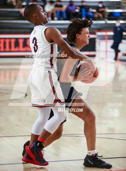 Thumbnail 2 in Brentwood School vs  Birmingham (The Beverly Hills Basketball Tournament) photogallery.