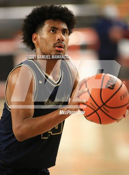 Thumbnail 2 in Brentwood School vs  Birmingham (The Beverly Hills Basketball Tournament) photogallery.