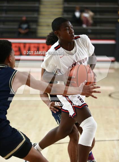 Thumbnail 3 in Brentwood School vs  Birmingham (The Beverly Hills Basketball Tournament) photogallery.