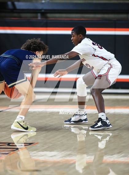 Thumbnail 2 in Brentwood School vs  Birmingham (The Beverly Hills Basketball Tournament) photogallery.