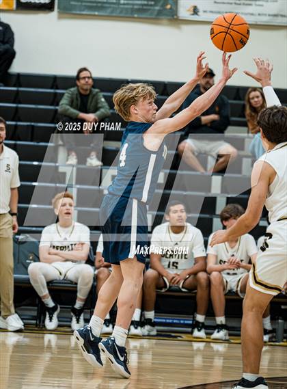 Thumbnail 2 in FR: Servite VS San Juan Hills photogallery.