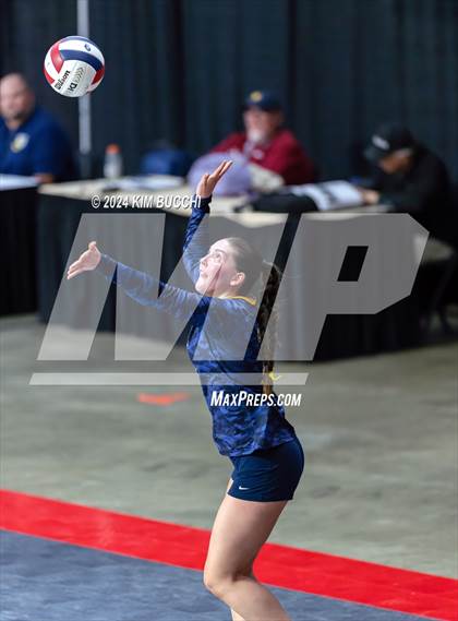 Thumbnail 2 in James Monroe vs. Buffalo (WVSSAC Class AA Quarterfinal) photogallery.