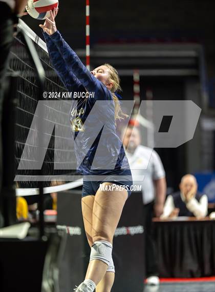 Thumbnail 1 in James Monroe vs. Buffalo (WVSSAC Class AA Quarterfinal) photogallery.