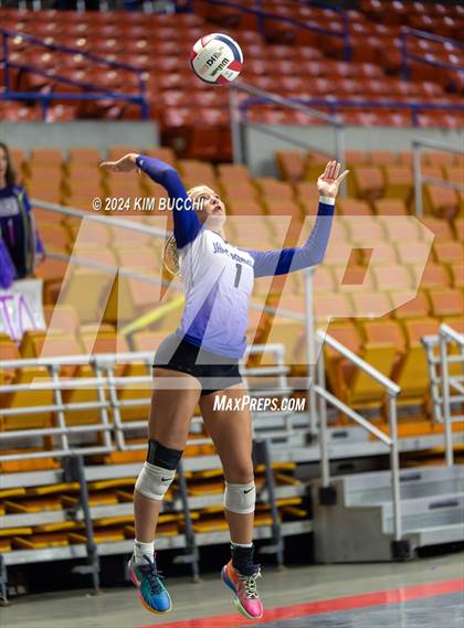 Thumbnail 2 in James Monroe vs. Buffalo (WVSSAC Class AA Quarterfinal) photogallery.