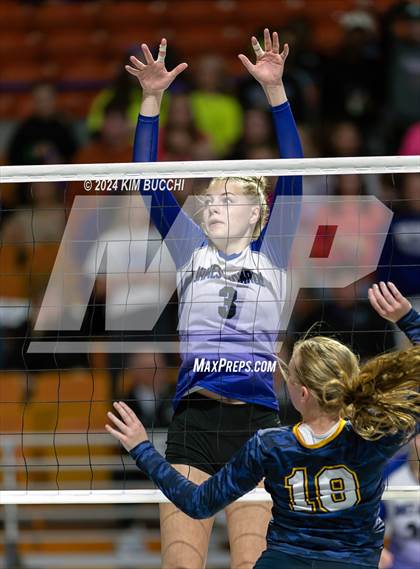 Thumbnail 1 in James Monroe vs. Buffalo (WVSSAC Class AA Quarterfinal) photogallery.