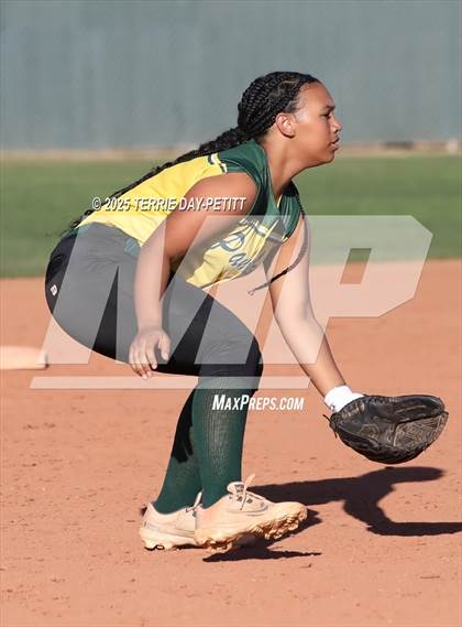 Thumbnail 3 in Coconino @ Peoria photogallery.
