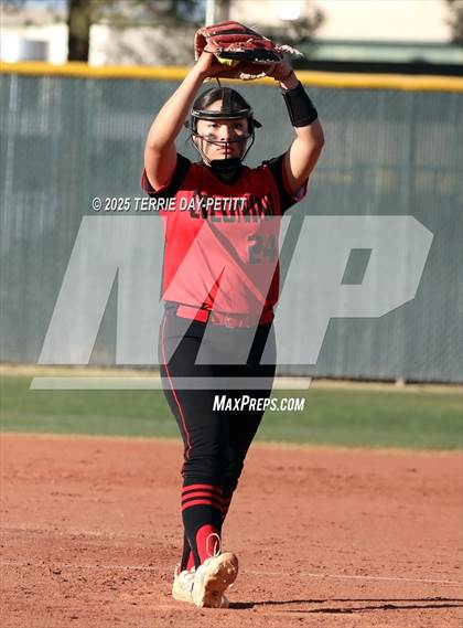 Thumbnail 1 in Coconino @ Peoria photogallery.