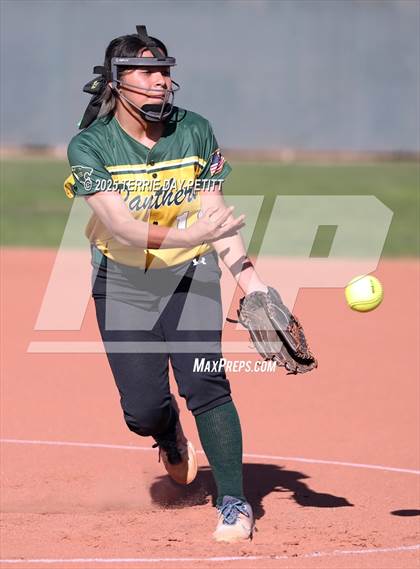 Thumbnail 3 in Coconino @ Peoria photogallery.