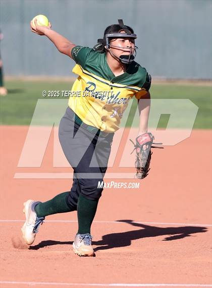 Thumbnail 3 in Coconino @ Peoria photogallery.