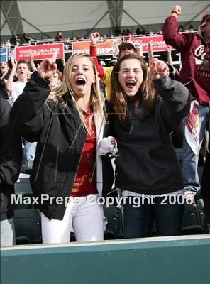 Thumbnail 2 in Cardinal Newman vs Oaks Christian (D3 State Final) photogallery.