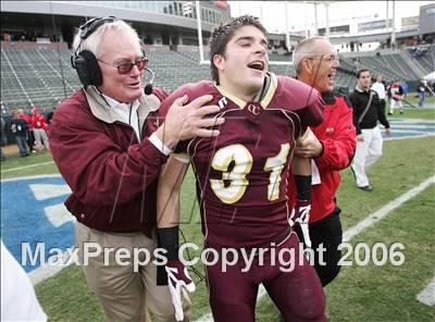 Thumbnail 3 in Cardinal Newman vs Oaks Christian (D3 State Final) photogallery.