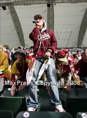 Thumbnail 1 in Cardinal Newman vs Oaks Christian (D3 State Final) photogallery.