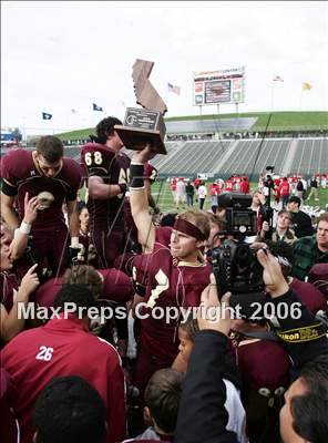 Thumbnail 1 in Cardinal Newman vs Oaks Christian (D3 State Final) photogallery.
