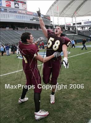 Thumbnail 1 in Cardinal Newman vs Oaks Christian (D3 State Final) photogallery.