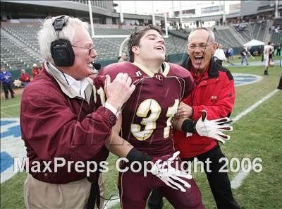Thumbnail 2 in Cardinal Newman vs Oaks Christian (D3 State Final) photogallery.