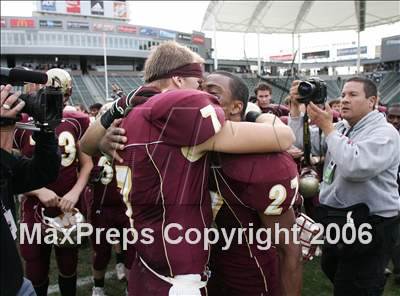 Thumbnail 1 in Cardinal Newman vs Oaks Christian (D3 State Final) photogallery.