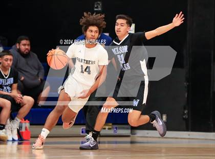 Thumbnail 1 in Wilson vs Franklin photogallery.