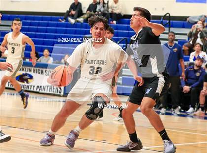 Thumbnail 3 in Wilson vs Franklin photogallery.