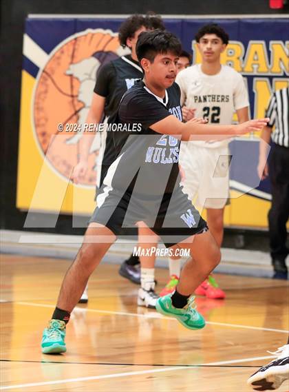 Thumbnail 2 in Wilson vs Franklin photogallery.