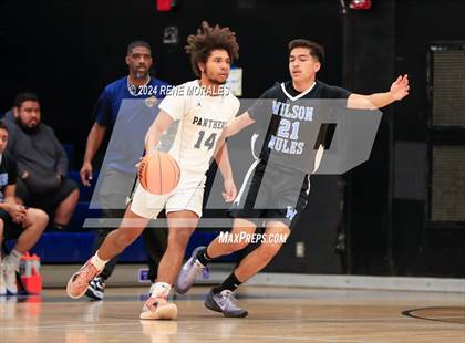Thumbnail 3 in Wilson vs Franklin photogallery.