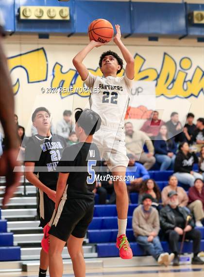 Thumbnail 3 in Wilson vs Franklin photogallery.