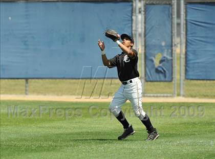 Thumbnail 2 in El Capitan vs Torrey Pines (Lions Tournament) photogallery.