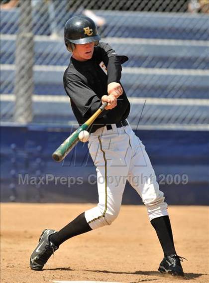 Thumbnail 3 in El Capitan vs Torrey Pines (Lions Tournament) photogallery.