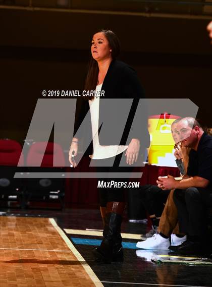 Thumbnail 2 in Dobbs Ferry vs. Putnam Valley (Slam Dunk Tournament) photogallery.