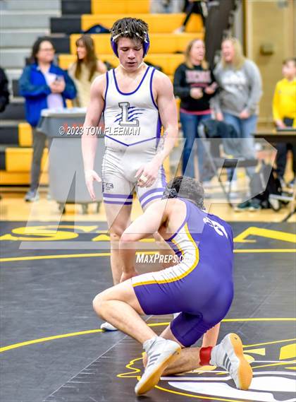 Thumbnail 1 in Shawnee Mission West (West Boy's JV Tournament) photogallery.