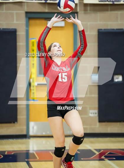Thumbnail 1 in Grand Junction Central vs ThunderRidge (Dakota Ridge Varsity Tournament) photogallery.