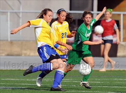 Thumbnail 3 in Donegal vs Tulpehocken (PIAA AA Semifinals) photogallery.