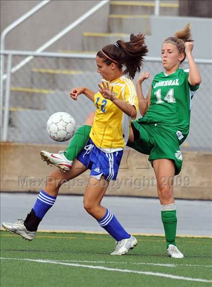 Thumbnail 3 in Donegal vs Tulpehocken (PIAA AA Semifinals) photogallery.
