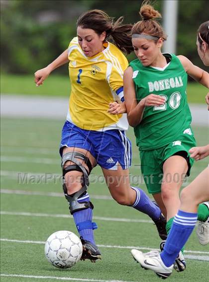 Thumbnail 3 in Donegal vs Tulpehocken (PIAA AA Semifinals) photogallery.