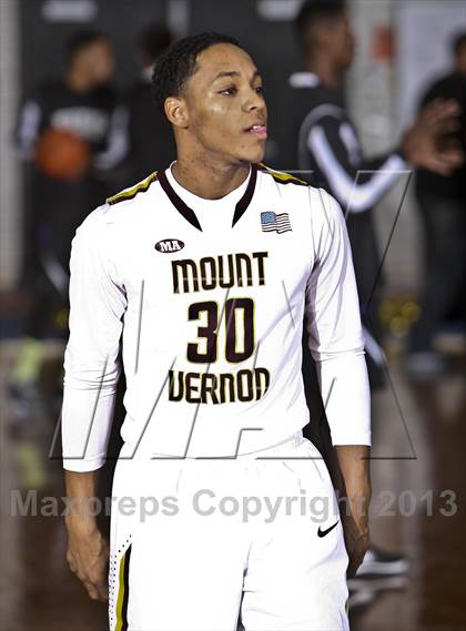 Thumbnail 1 in New Rochelle @ Mt. Vernon photogallery.