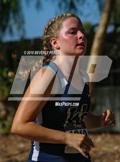 Thumbnail 1 in Masters University Cross Country Invitational photogallery.