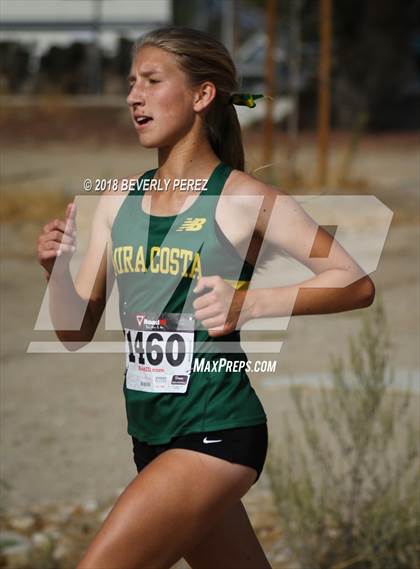 Thumbnail 3 in Masters University Cross Country Invitational photogallery.