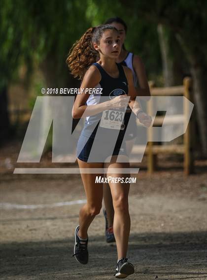 Thumbnail 1 in Masters University Cross Country Invitational photogallery.
