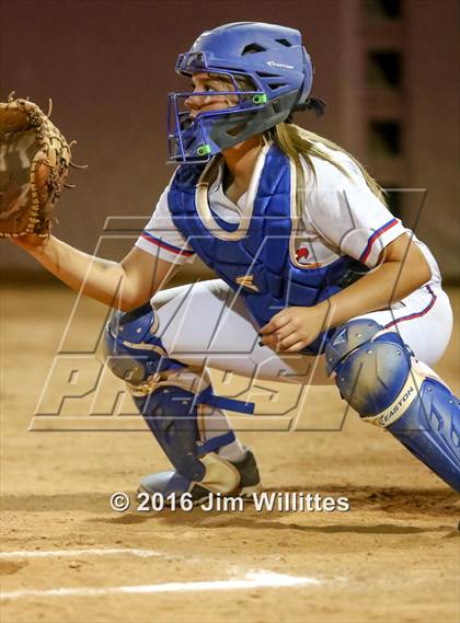 Thumbnail 1 in Pueblo vs. Camp Verde (AIA D4 Final) photogallery.