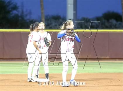 Thumbnail 2 in Pueblo vs. Camp Verde (AIA D4 Final) photogallery.
