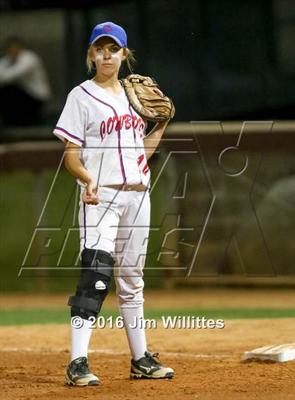 Thumbnail 2 in Pueblo vs. Camp Verde (AIA D4 Final) photogallery.