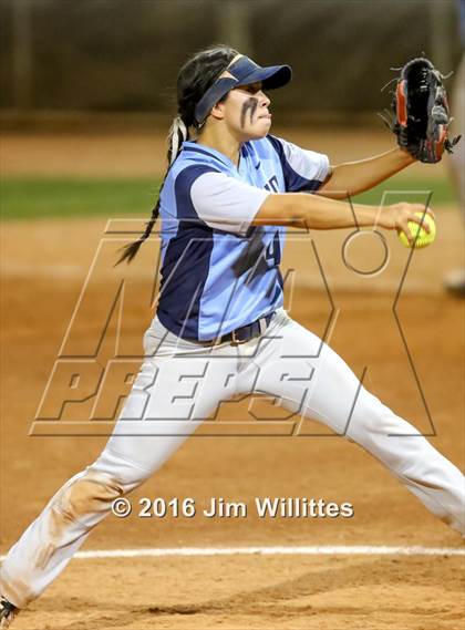 Thumbnail 1 in Pueblo vs. Camp Verde (AIA D4 Final) photogallery.