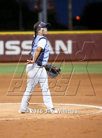 Thumbnail 1 in Pueblo vs. Camp Verde (AIA D4 Final) photogallery.