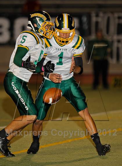 Thumbnail 1 in Canyon @ Saugus photogallery.