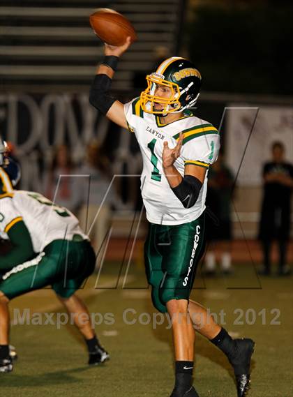 Thumbnail 1 in Canyon @ Saugus photogallery.