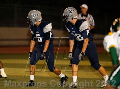 Thumbnail 2 in Canyon @ Saugus photogallery.