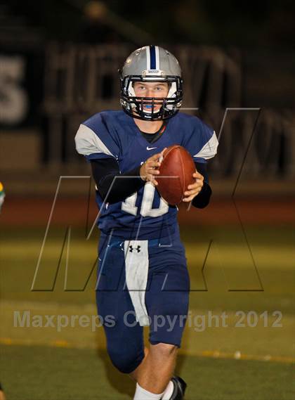 Thumbnail 1 in Canyon @ Saugus photogallery.