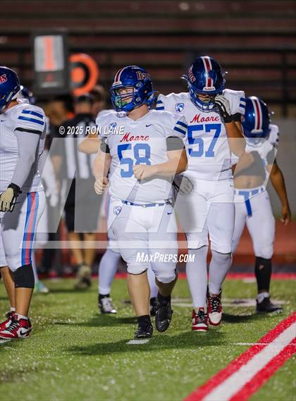 Thumbnail 1 in JV: Moore @ Mustang photogallery.